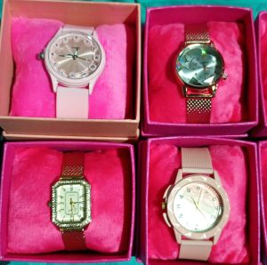 RELOGIOS FEMININO - COM CAIXA